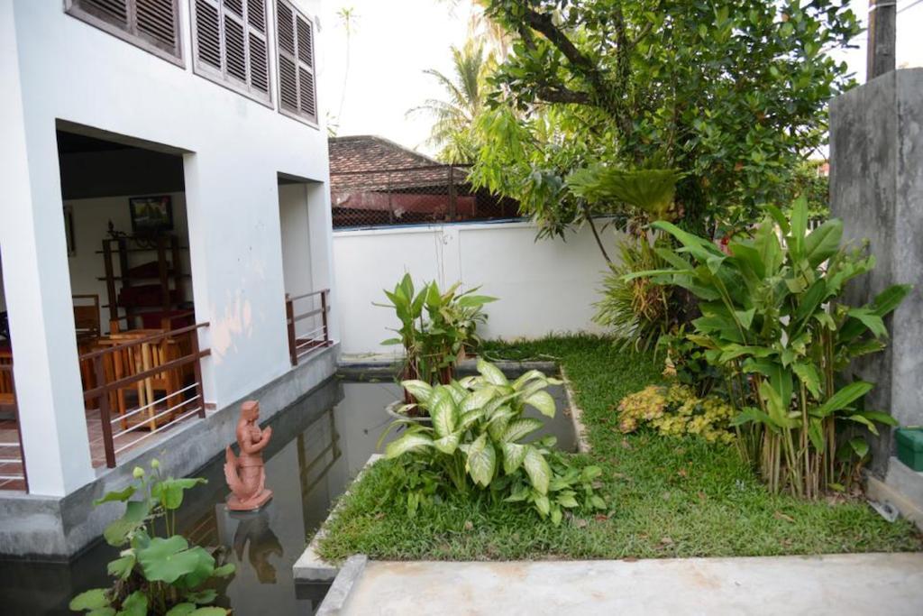 Ropanha Boutique Hotel 시아누크빌 외부 사진