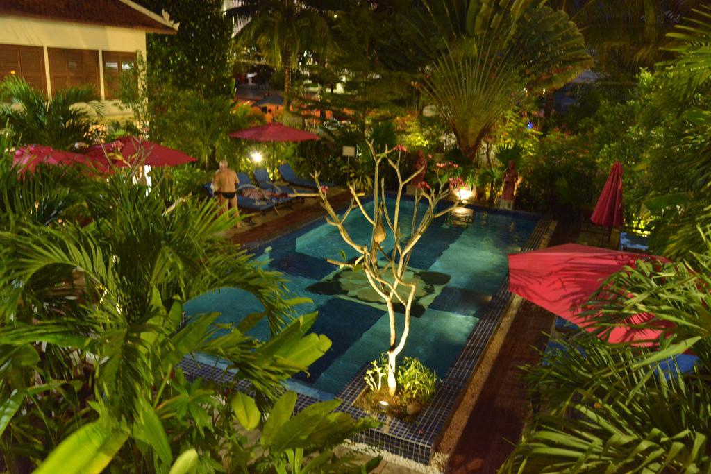 Ropanha Boutique Hotel 시아누크빌 외부 사진