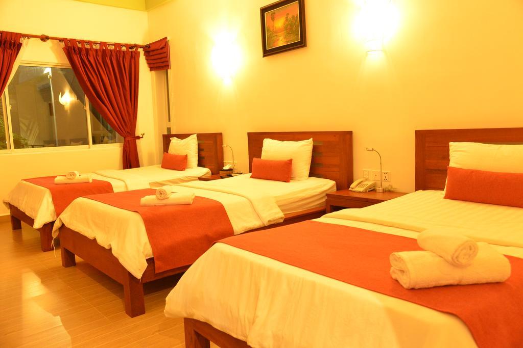 Ropanha Boutique Hotel 시아누크빌 외부 사진