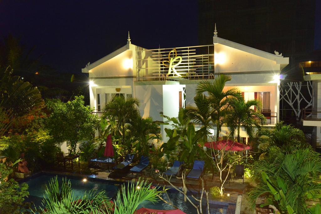 Ropanha Boutique Hotel 시아누크빌 외부 사진