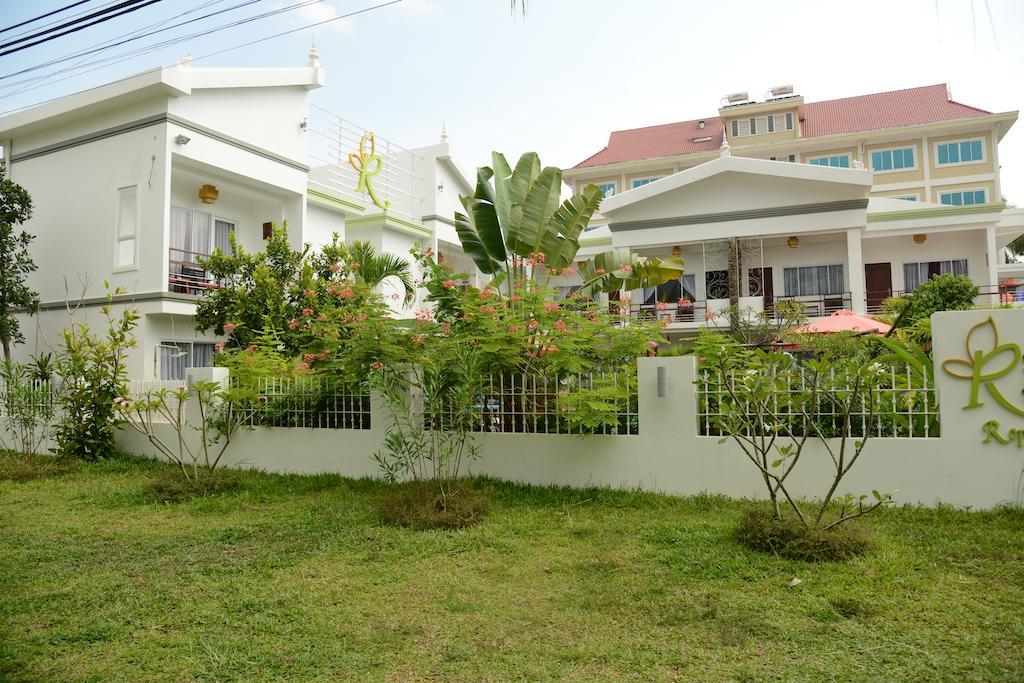 Ropanha Boutique Hotel 시아누크빌 외부 사진
