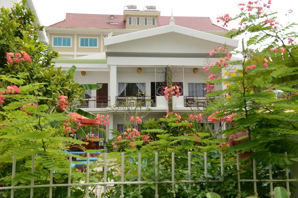 Ropanha Boutique Hotel 시아누크빌 외부 사진